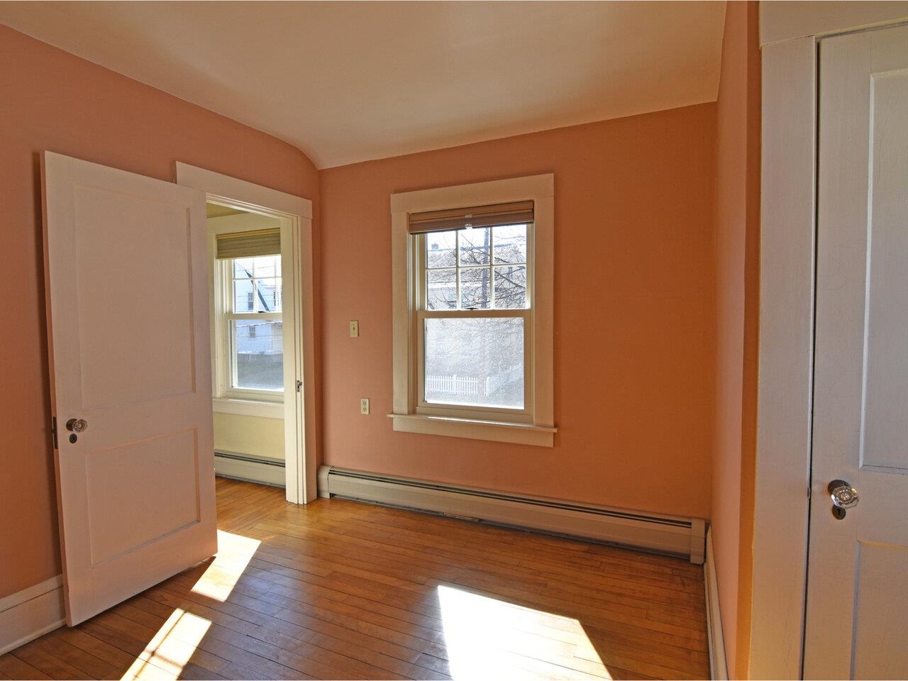 Burlington, Vermont, 05401, United States, 2 Bedrooms Bedrooms, ,2 BathroomsBathrooms,Residential,For Sale,1787470