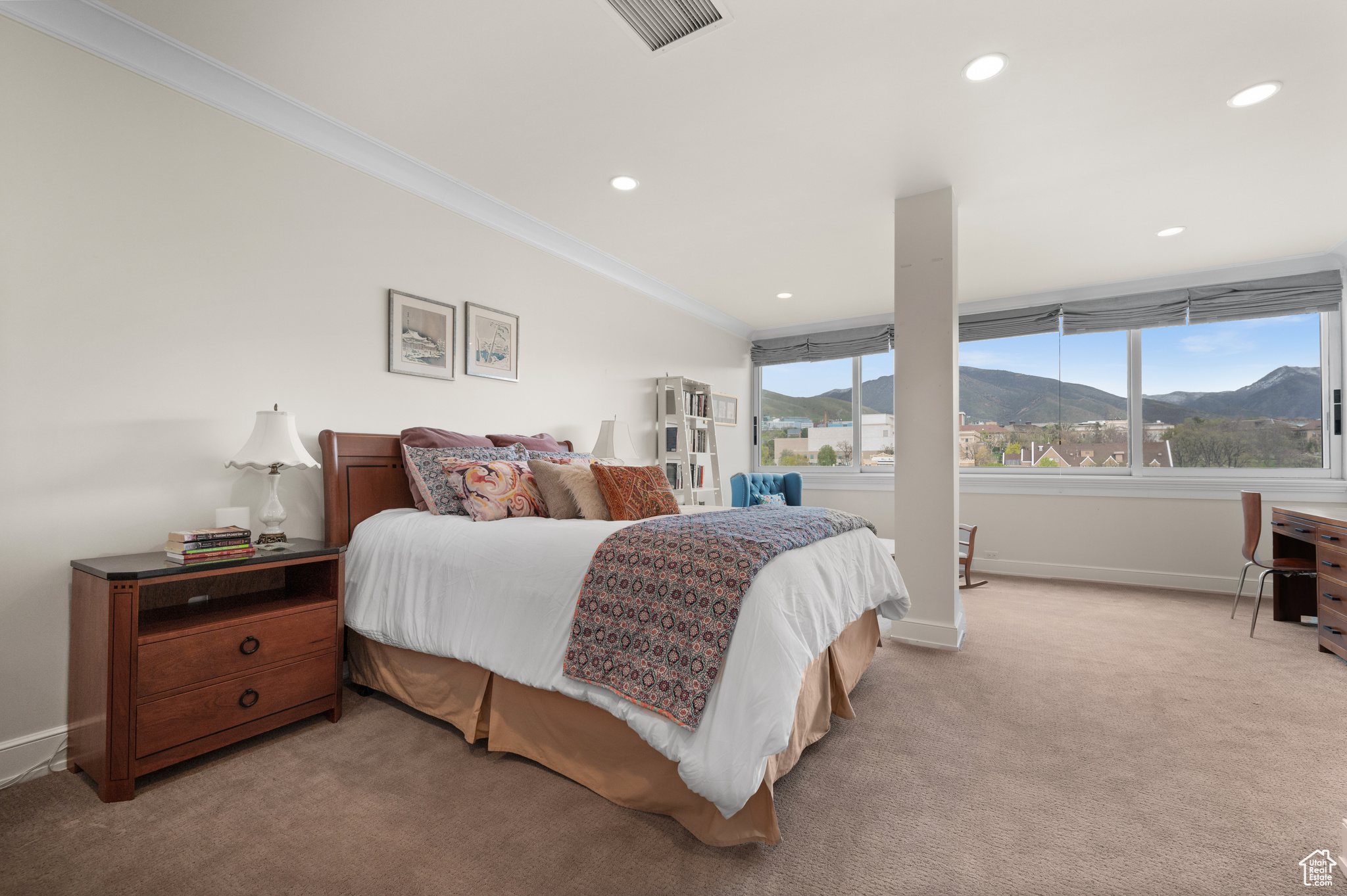 Salt Lake City, Utah, 84102, United States, 3 Bedrooms Bedrooms, ,3 BathroomsBathrooms,Residential,For Sale,1795279