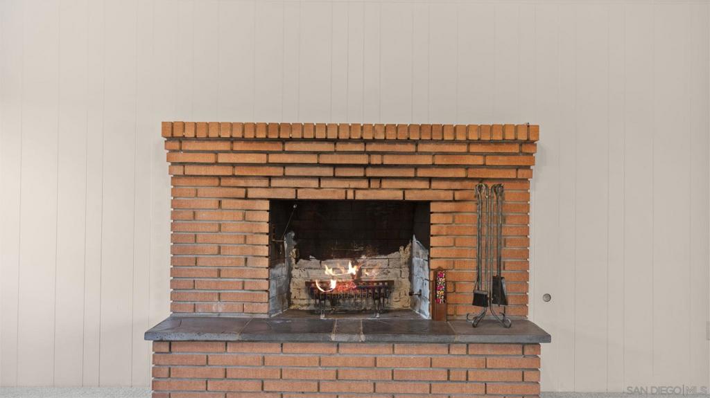 Vista, California, 92083, United States, 3 Bedrooms Bedrooms, ,2 BathroomsBathrooms,Residential,For Sale,2048591