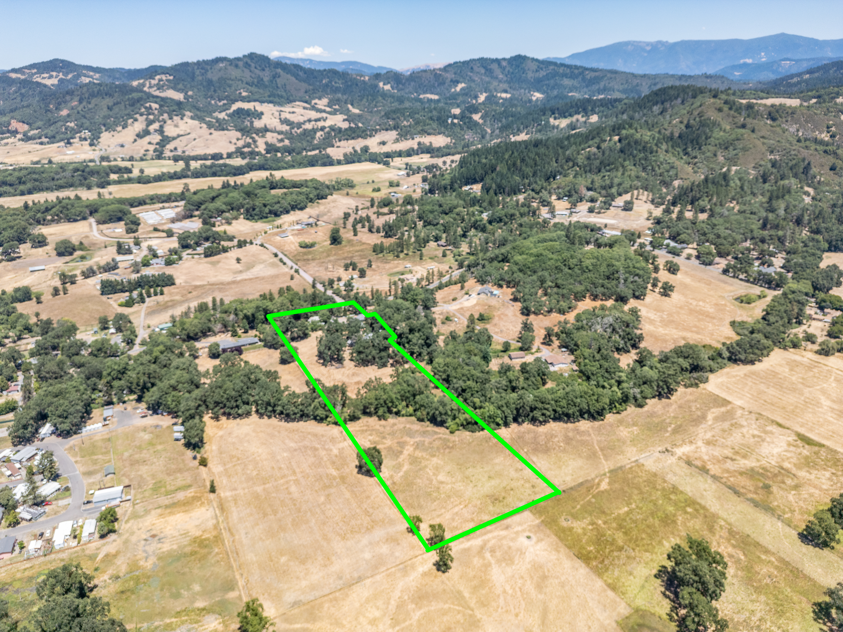 Willits, California, 95490, United States, 3 Bedrooms Bedrooms, ,2 BathroomsBathrooms,Residential,For Sale,1883434