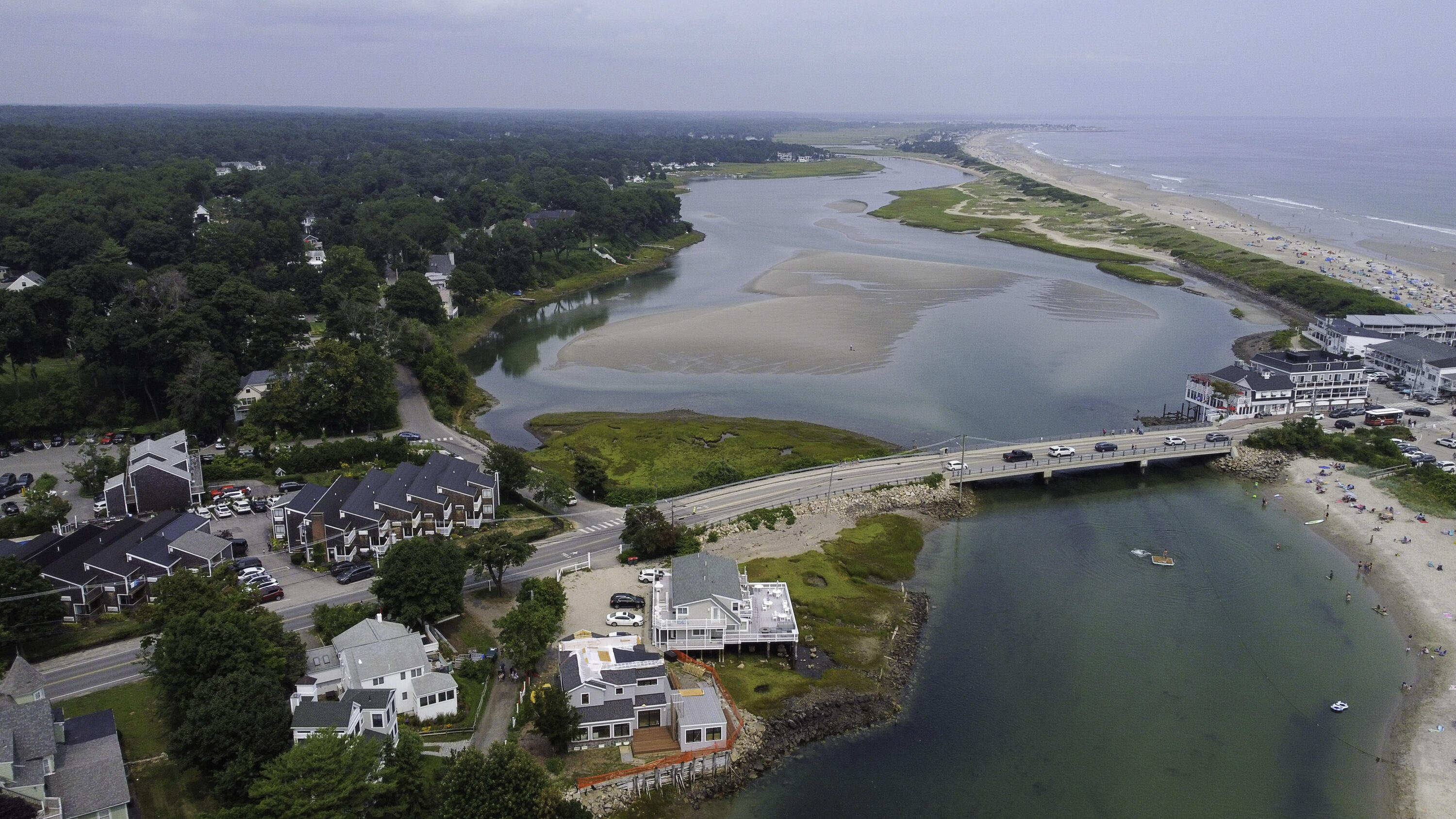 Ogunquit, Maine, 03907, United States, 2 Bedrooms Bedrooms, ,2 BathroomsBathrooms,Residential,For Sale,1885422