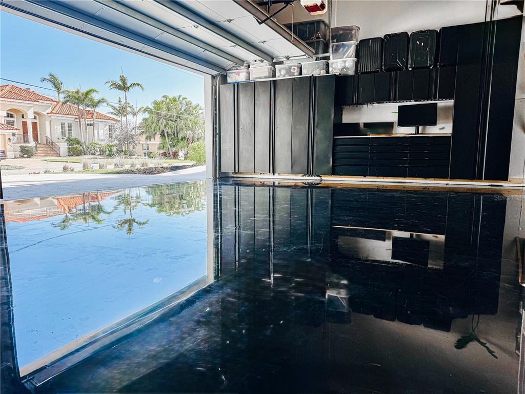 Sarasota, Florida, 34231, United States, 4 Bedrooms Bedrooms, ,3 BathroomsBathrooms,Residential,For Sale,1795069