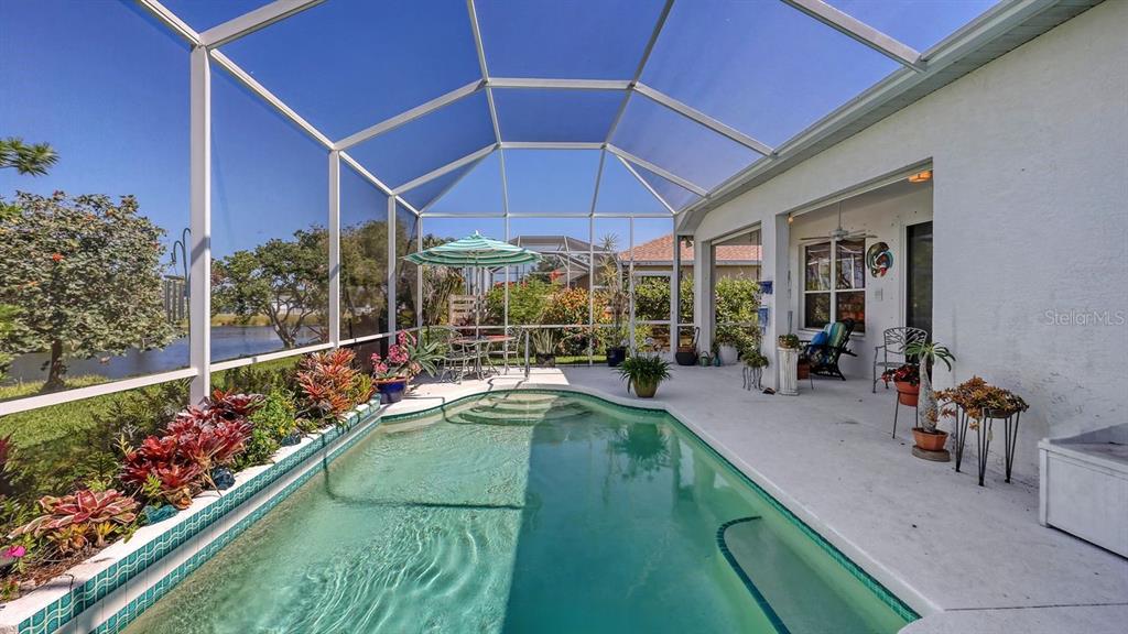 Bradenton, Florida, 34210, United States, 3 Bedrooms Bedrooms, ,2 BathroomsBathrooms,Residential,For Sale,1792897