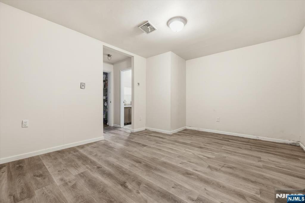 North Bergen, New Jersey, 07047, United States, 3 Bedrooms Bedrooms, ,3 BathroomsBathrooms,Residential,For Sale,1987538