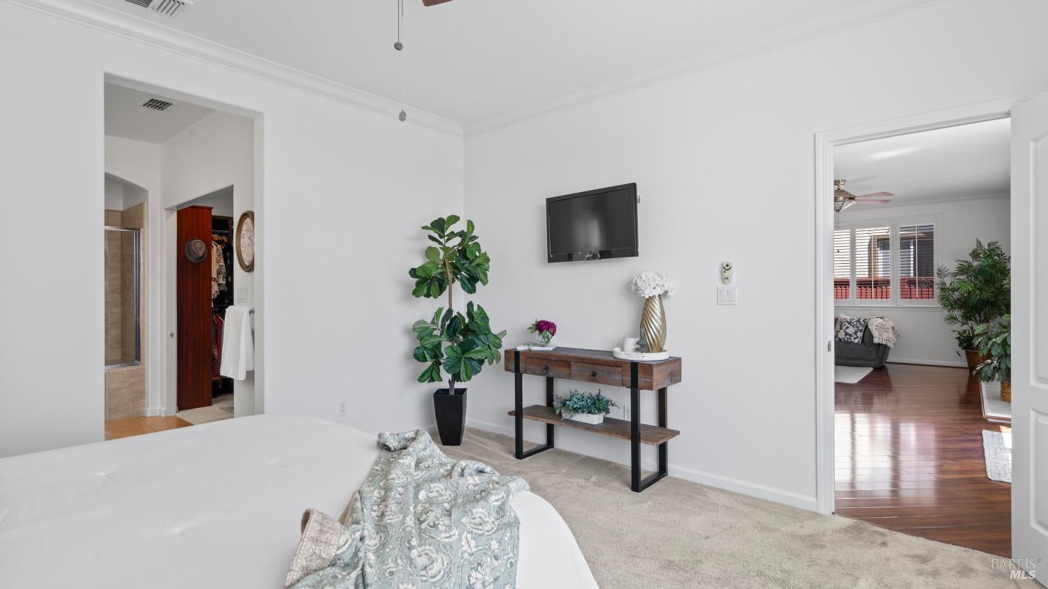 Vacaville, California, 95687, United States, 2 Bedrooms Bedrooms, ,2 BathroomsBathrooms,Residential,For Sale,1911882