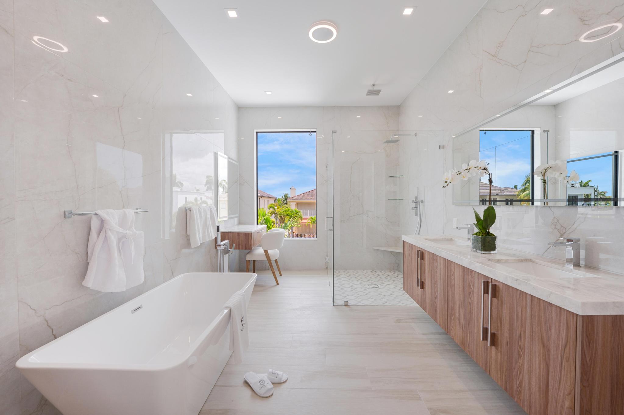 Delray Beach, Florida, 33483, United States, 6 Bedrooms Bedrooms, ,8 BathroomsBathrooms,Residential,For Sale,1727763