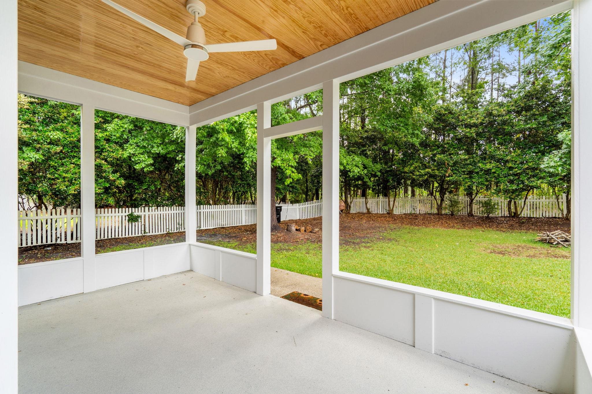 Myrtle Beach, South Carolina, 29588, United States, 4 Bedrooms Bedrooms, ,3 BathroomsBathrooms,Residential,For Sale,2048136