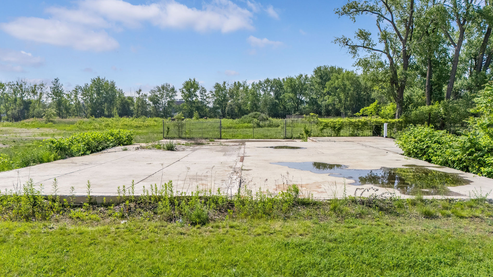 Saginaw, Michigan, 48602, United States, ,Land,For Sale,2009983