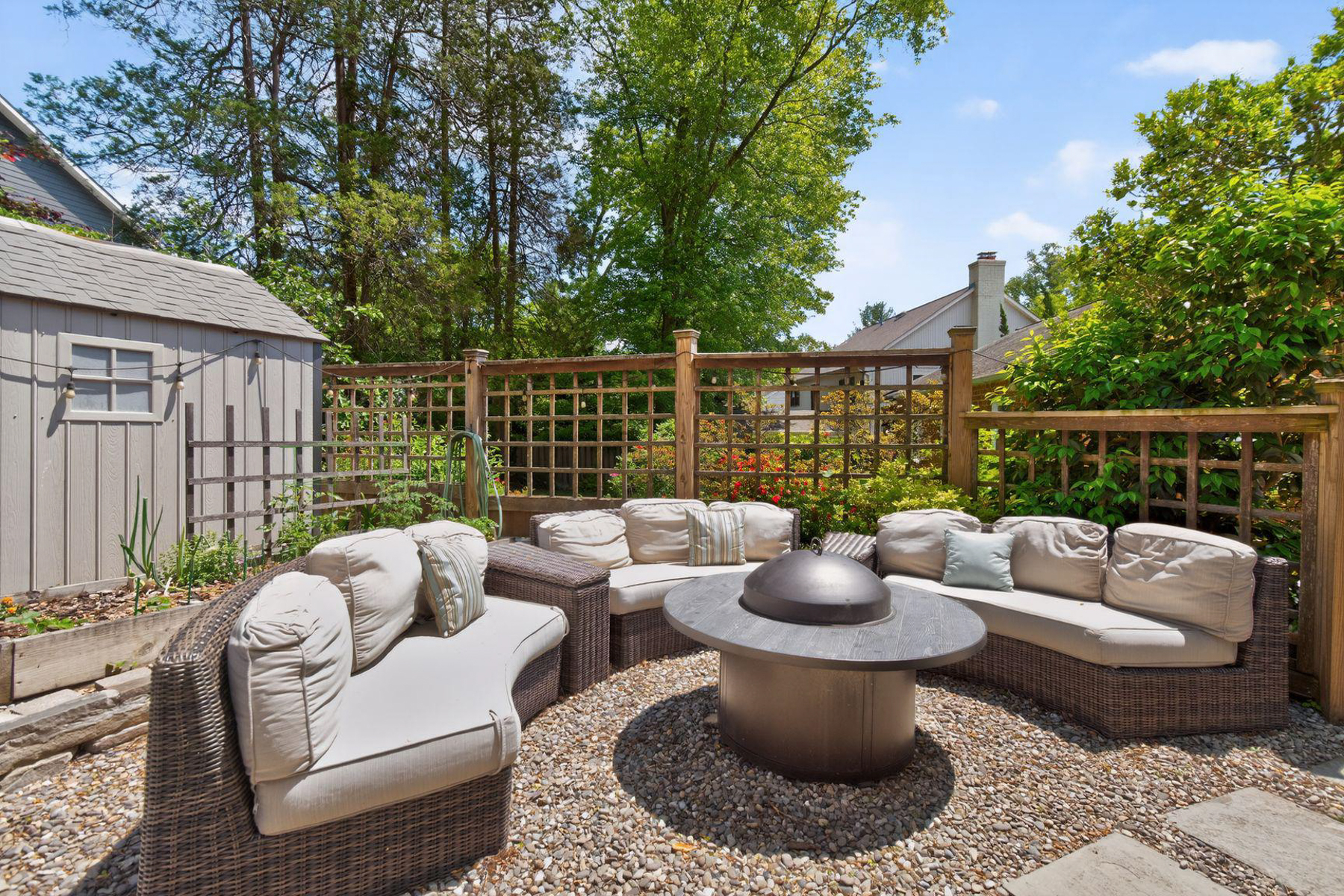  5909 Madawaska Road, Bethesda, MD, 20816 - 物件實景