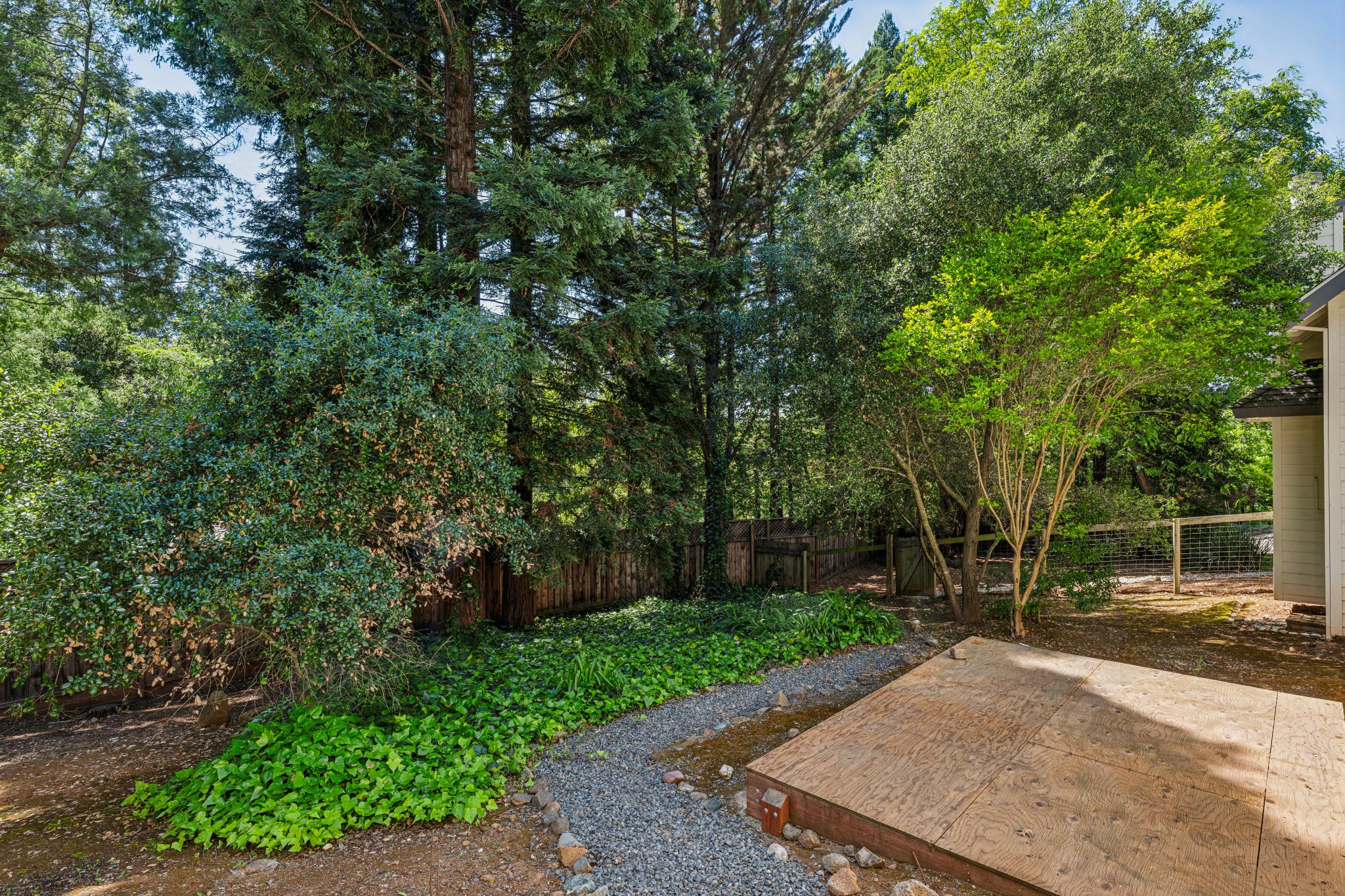  Elegant Northeast Santa Rosa Home on .5 Acres - 物件實景