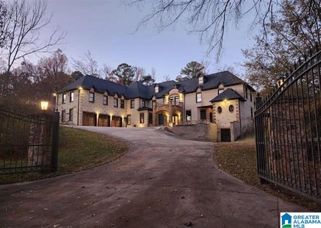 Birmingham, Alabama, 35211, United States, 7 Bedrooms Bedrooms, ,9 BathroomsBathrooms,Residential,For Sale,1978926