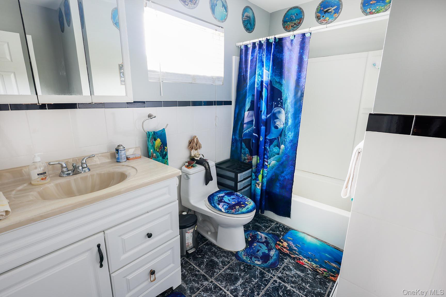 Shirley, New York, 11967, United States, 4 Bedrooms Bedrooms, ,4 BathroomsBathrooms,Residential,For Sale,1901619