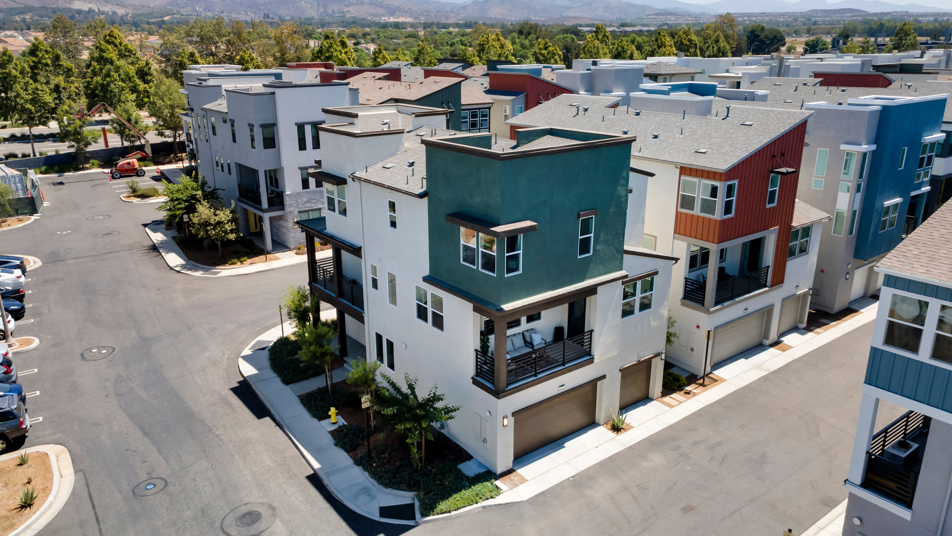  100 Tenor, Irvine, CA 92618 - 物件實景