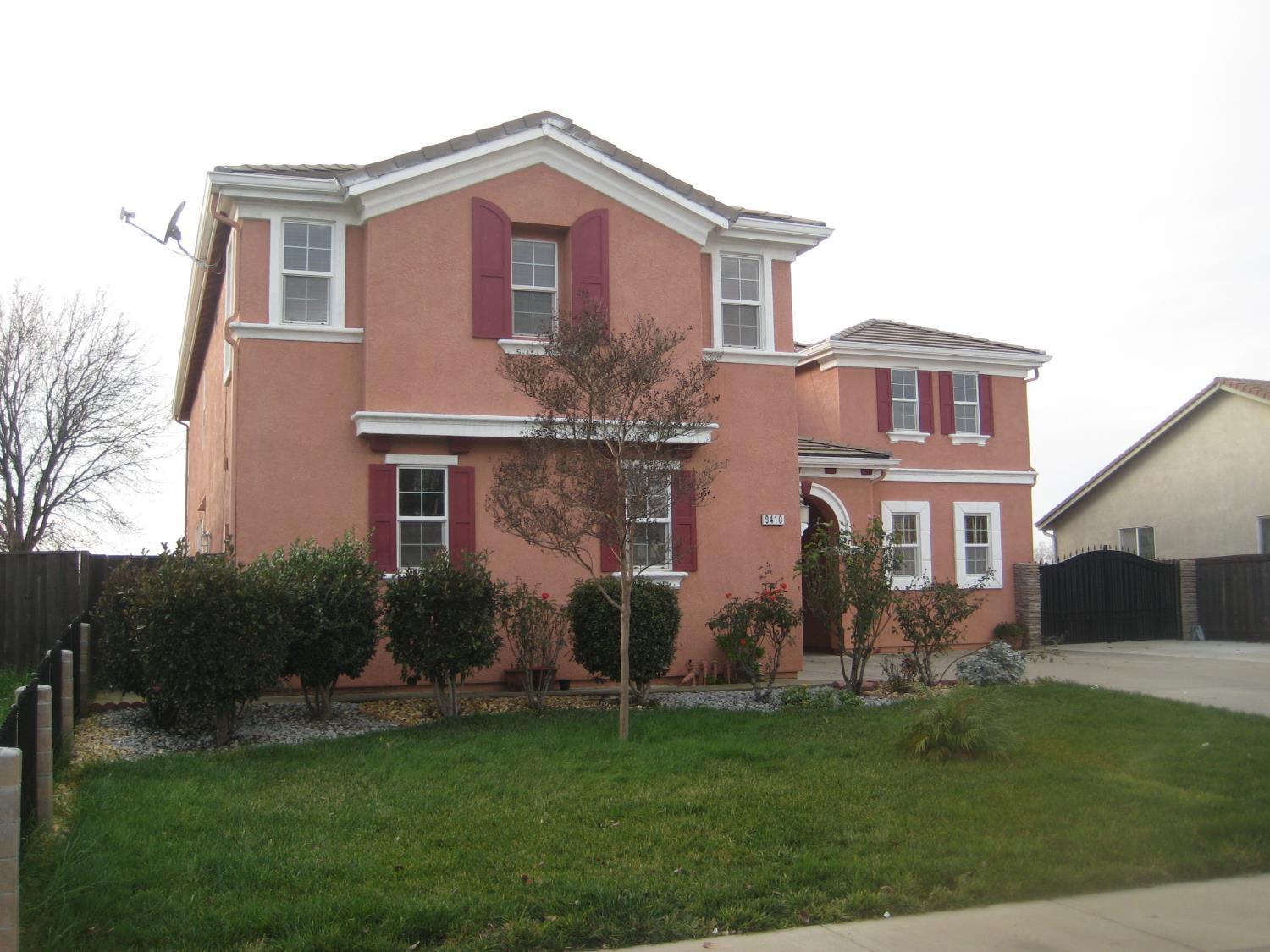 Live Oak, California, 95953, United States, 6 Bedrooms Bedrooms, ,4 BathroomsBathrooms,Residential,For Sale,2012382