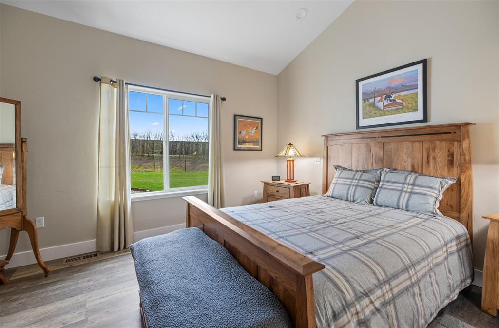 Kalispell, Montana, 59901, United States, 4 Bedrooms Bedrooms, ,3 BathroomsBathrooms,Residential,For Sale,1936978