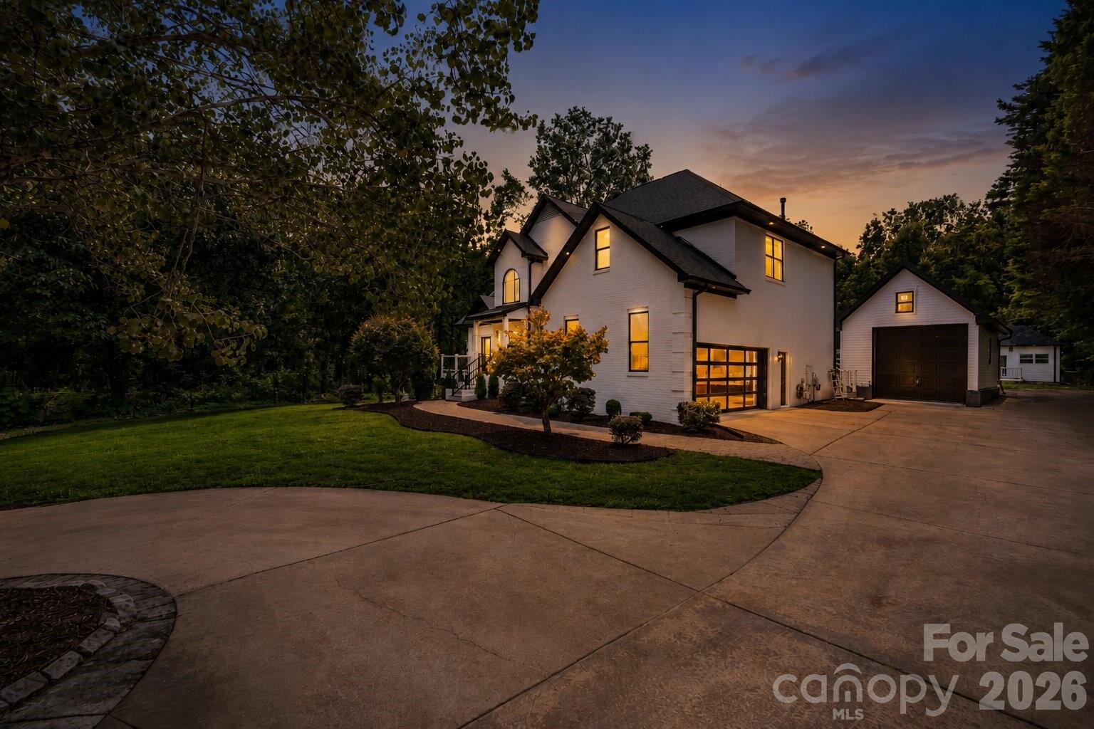 Potter Rd, Matthews, NC 28104