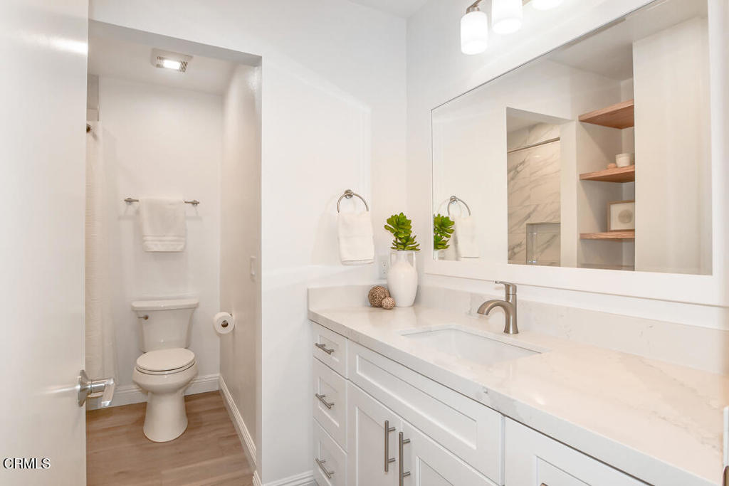 Huntington Beach, California, 92649, United States, 3 Bedrooms Bedrooms, ,3 BathroomsBathrooms,Residential,For Sale,1990906