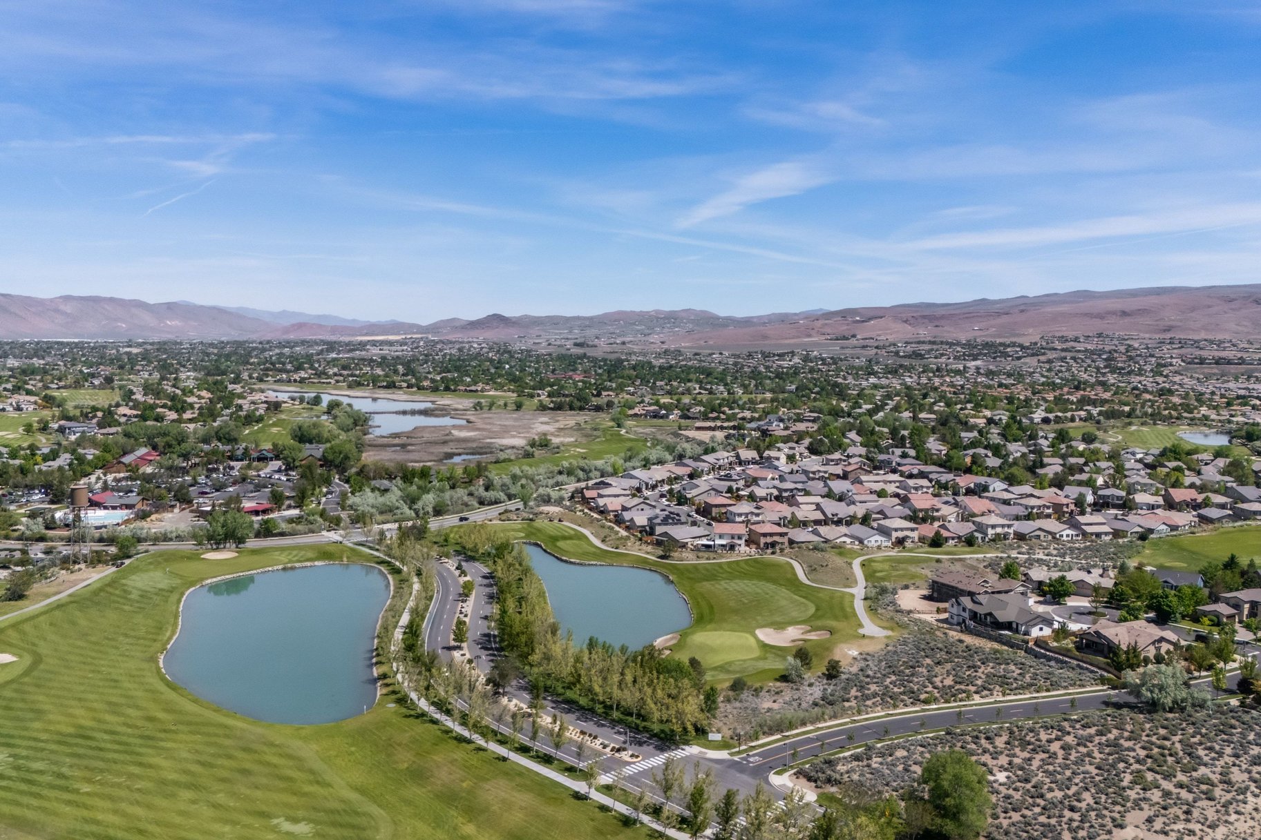 Private Fairway Retreat in Wingfield Springs - 物件實景