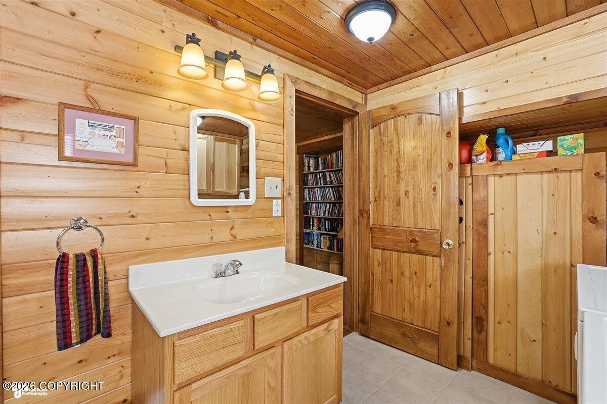 Soldotna, Alaska, 99669, United States, 3 Bedrooms Bedrooms, ,2 BathroomsBathrooms,Residential,For Sale,2048619