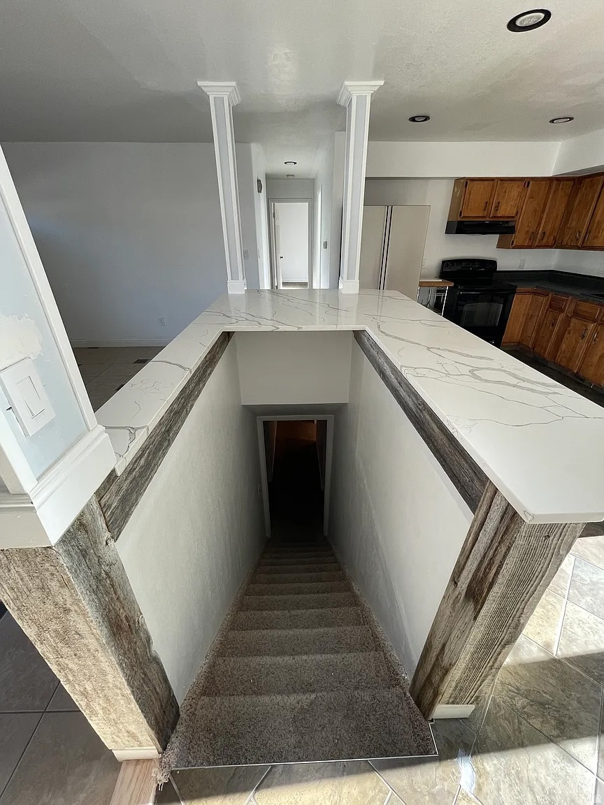 American Fork, Utah, 84003, United States, 4 Bedrooms Bedrooms, ,1 BathroomBathrooms,Residential,For Sale,2008531