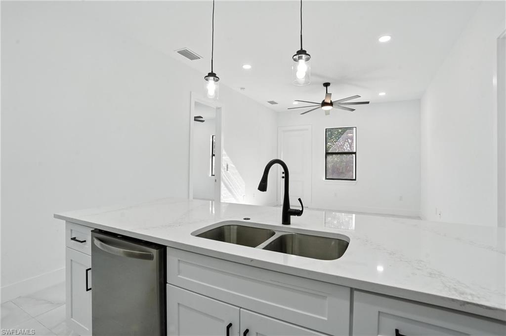 Lehigh Acres, Florida, 33973, United States, 6 Bedrooms Bedrooms, ,4 BathroomsBathrooms,Residential,For Sale,1891915