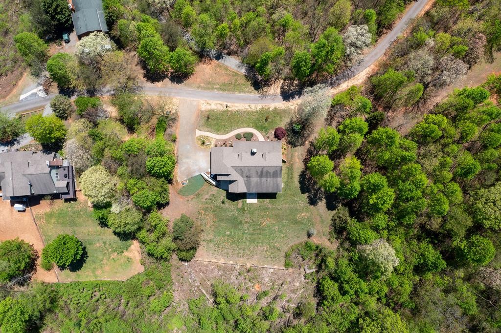 Warne, North Carolina, 28909, United States, 3 Bedrooms Bedrooms, ,3 BathroomsBathrooms,Residential,For Sale,1878165