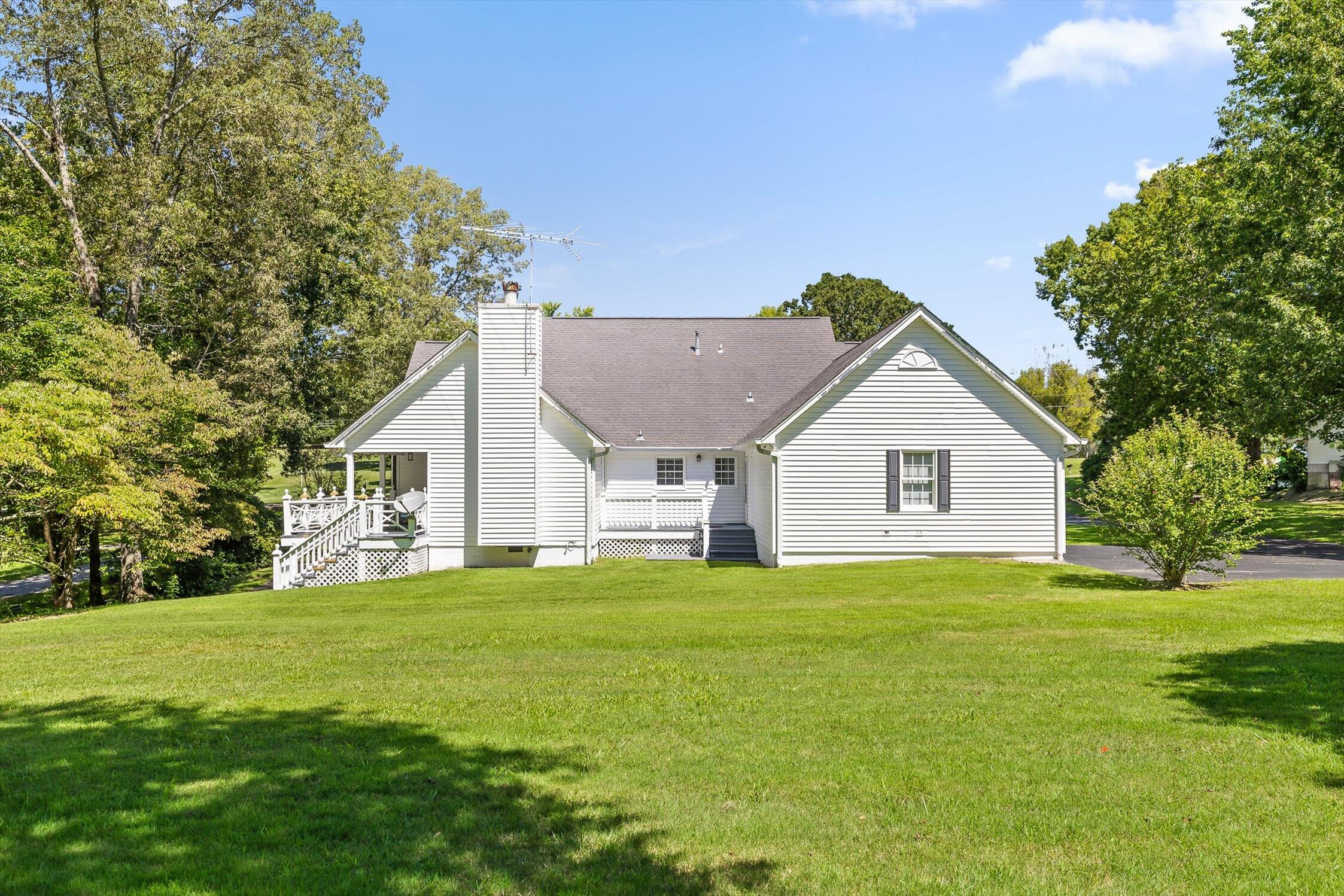 Bryant, Alabama, 35958, United States, 6 Bedrooms Bedrooms, ,3 BathroomsBathrooms,Residential,For Sale,1983058