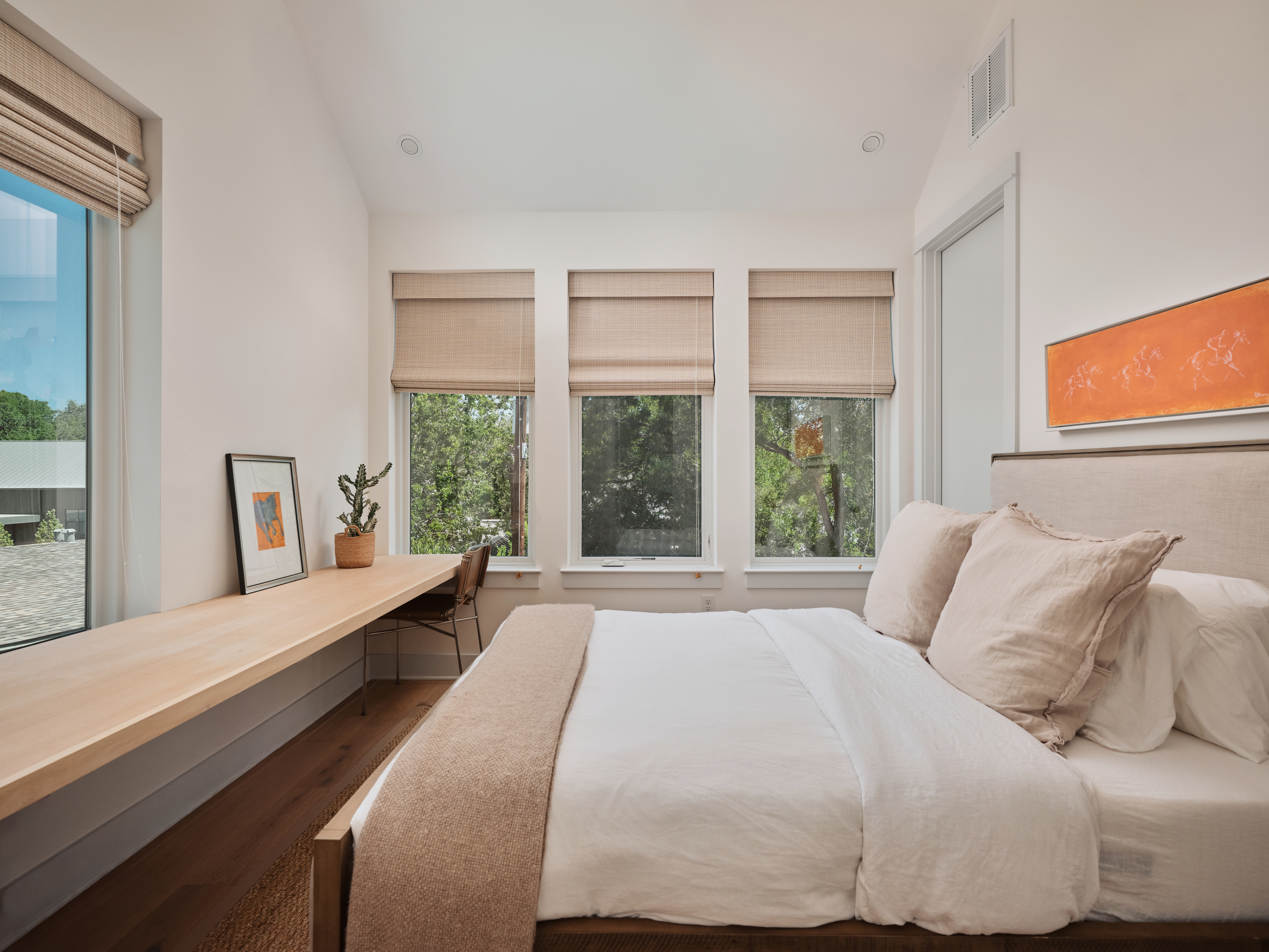  Province Tarrytown  2300 Enfield Road #306 - 物件實景