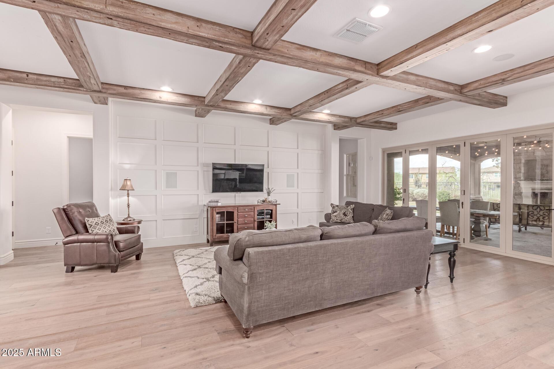 Phoenix, Arizona, 85050, United States, 5 Bedrooms Bedrooms, ,4 BathroomsBathrooms,Residential,For Sale,1980478