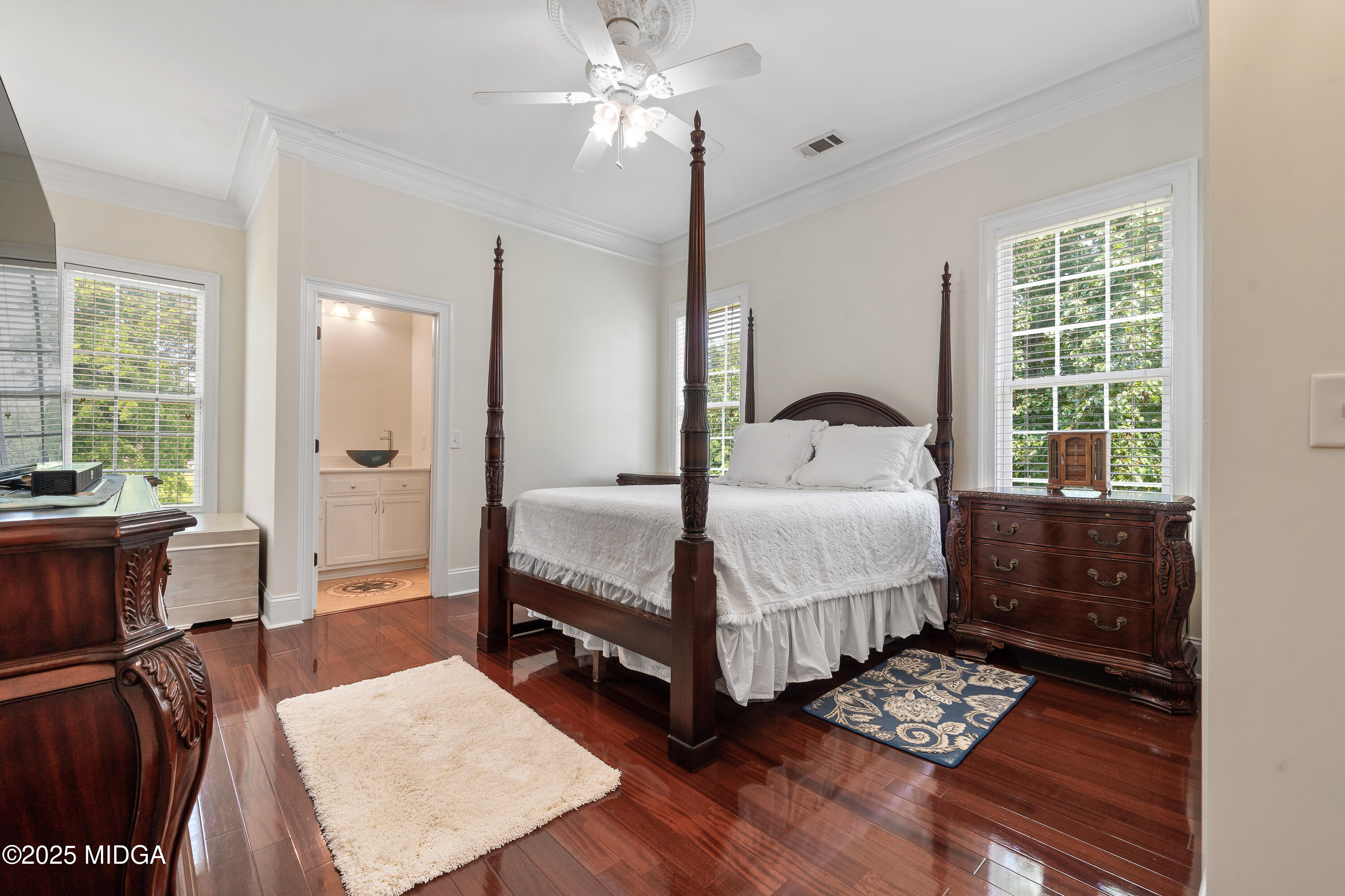 Macon, Georgia, 31220, United States, 5 Bedrooms Bedrooms, ,5 BathroomsBathrooms,Residential,For Sale,1850155