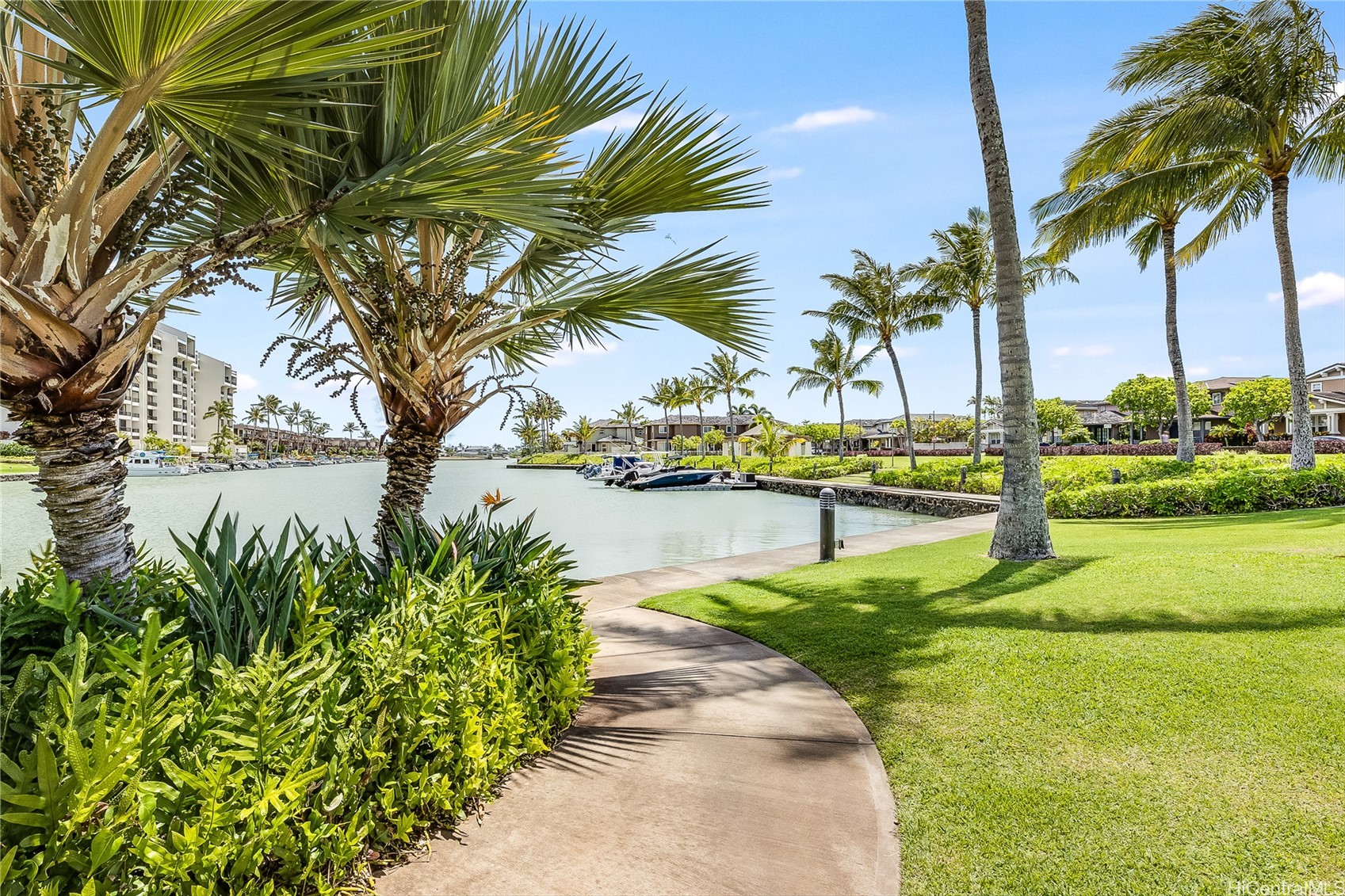 Honolulu, Hawaii, 96825, United States, 3 Bedrooms Bedrooms, ,2 BathroomsBathrooms,Residential,For Sale,1885693