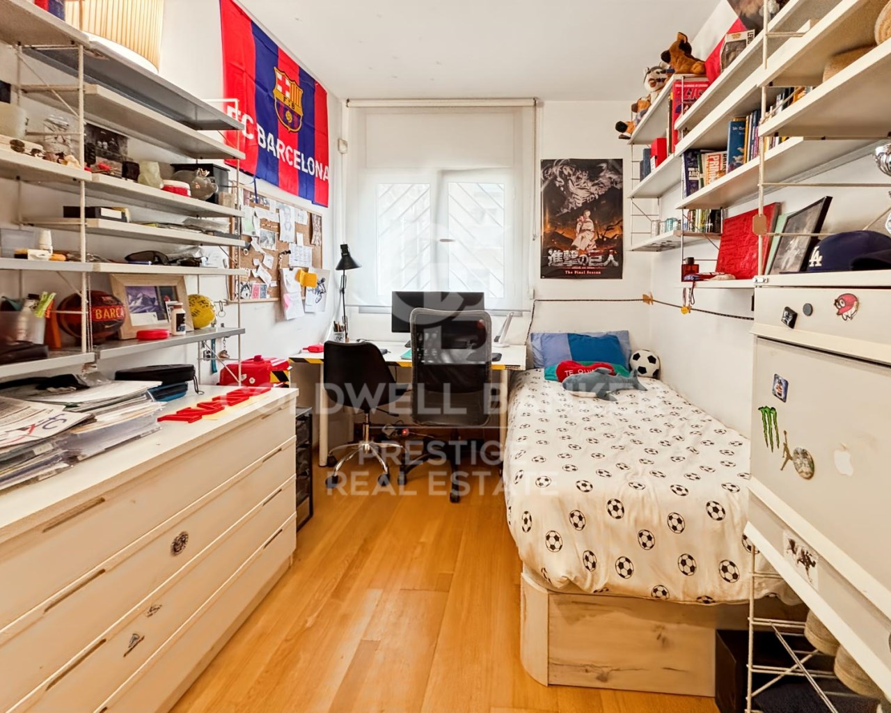 Barcelona, Catalonia, ES, 4 Bedrooms Bedrooms, ,2 BathroomsBathrooms,Residential,For Sale,1759816