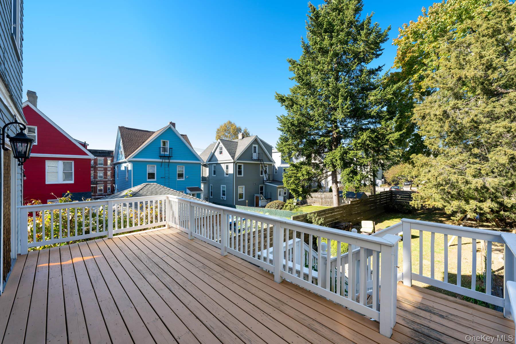 Tarrytown, New York, 10591, United States, 3 Bedrooms Bedrooms, ,4 BathroomsBathrooms,Residential,For Sale,1989441