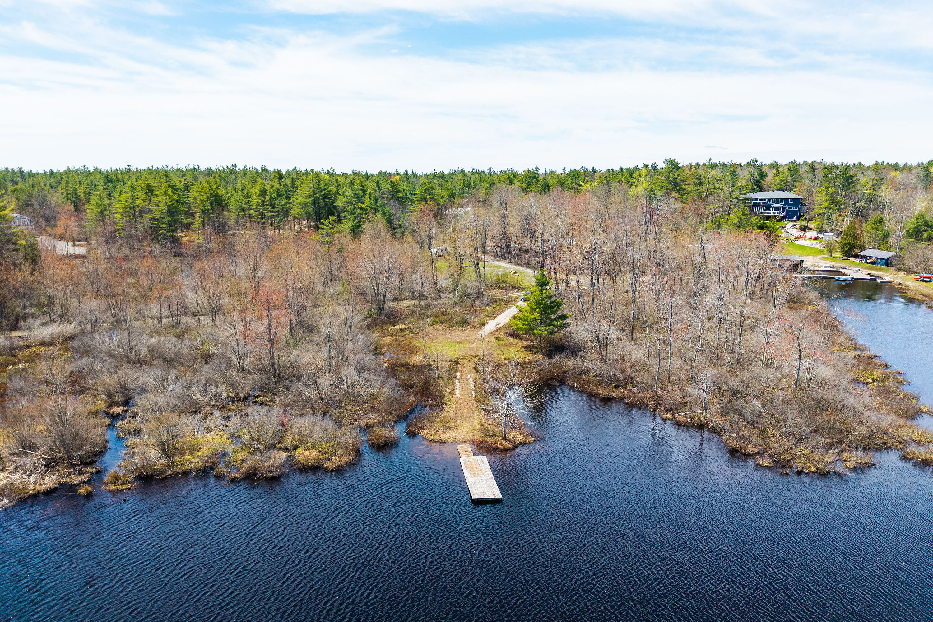  Waterfront Property on Kahshe - 物件實景