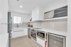 MIAMI SHORES, Florida, 33138, United States, 2 Bedrooms Bedrooms, ,3 BathroomsBathrooms,Residential,For Sale,1876203