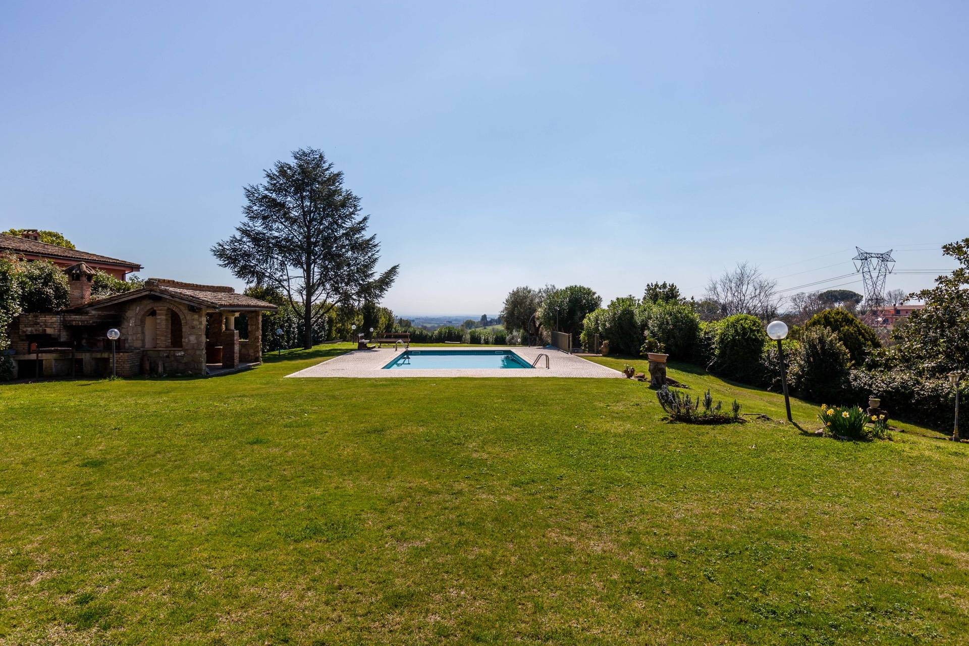 Sacrofano, Roma, 00060, IT, 6 Bedrooms Bedrooms, ,5 BathroomsBathrooms,Residential,For Sale,1850375