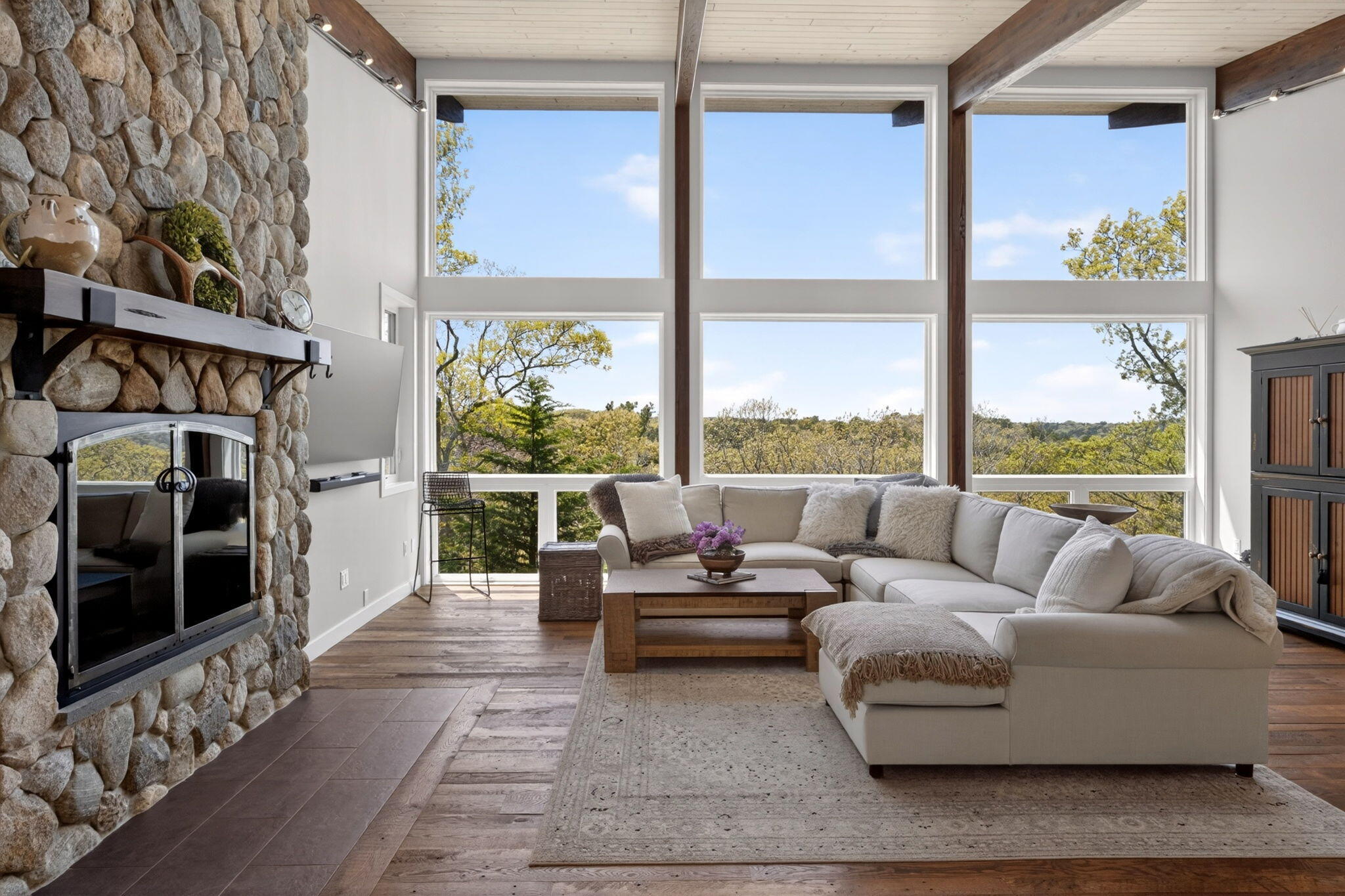  Seashore Serenity on 4.72 Acres with Pool, Guest Cottage & Sunset Views - 物件實景