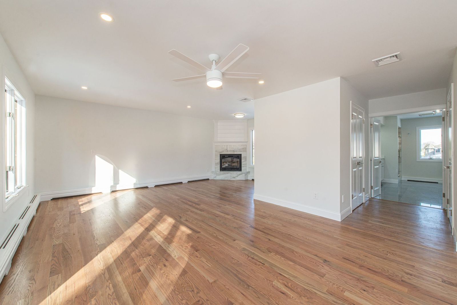 Fairfield, New Jersey, 07004, United States, 4 Bedrooms Bedrooms, ,5 BathroomsBathrooms,Residential,For Sale,2005992