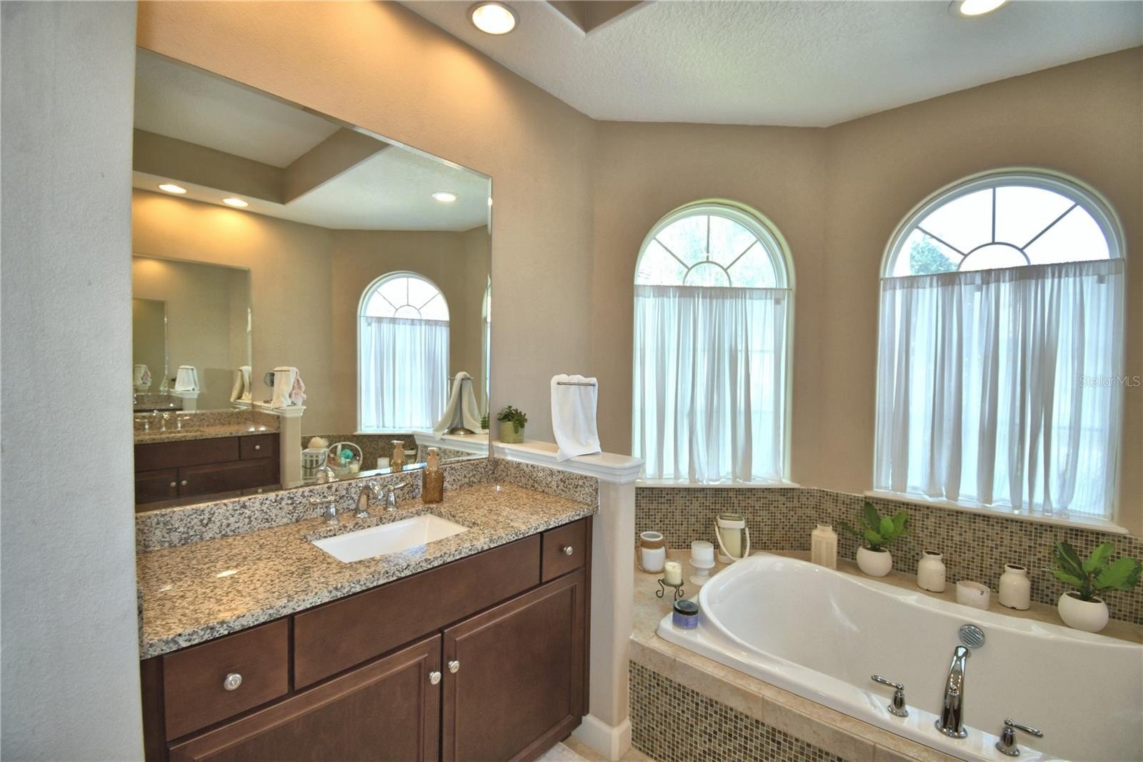 DAVENPORT, Florida, 33837, United States, 5 Bedrooms Bedrooms, ,4 BathroomsBathrooms,Residential,For Sale,1975734