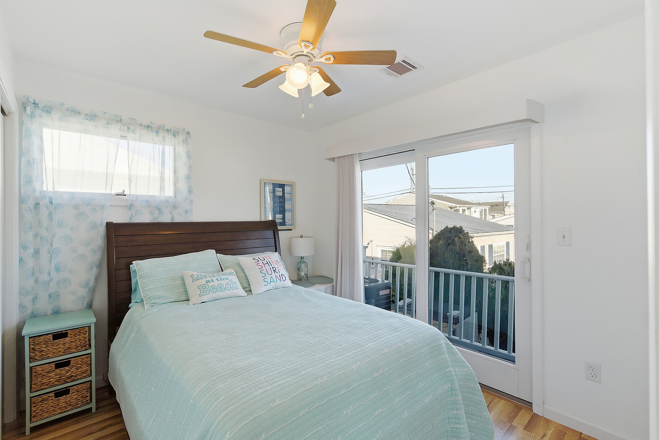 Lavallette, New Jersey, 08735, United States, 2 Bedrooms Bedrooms, ,2 BathroomsBathrooms,Residential,For Sale,2001933