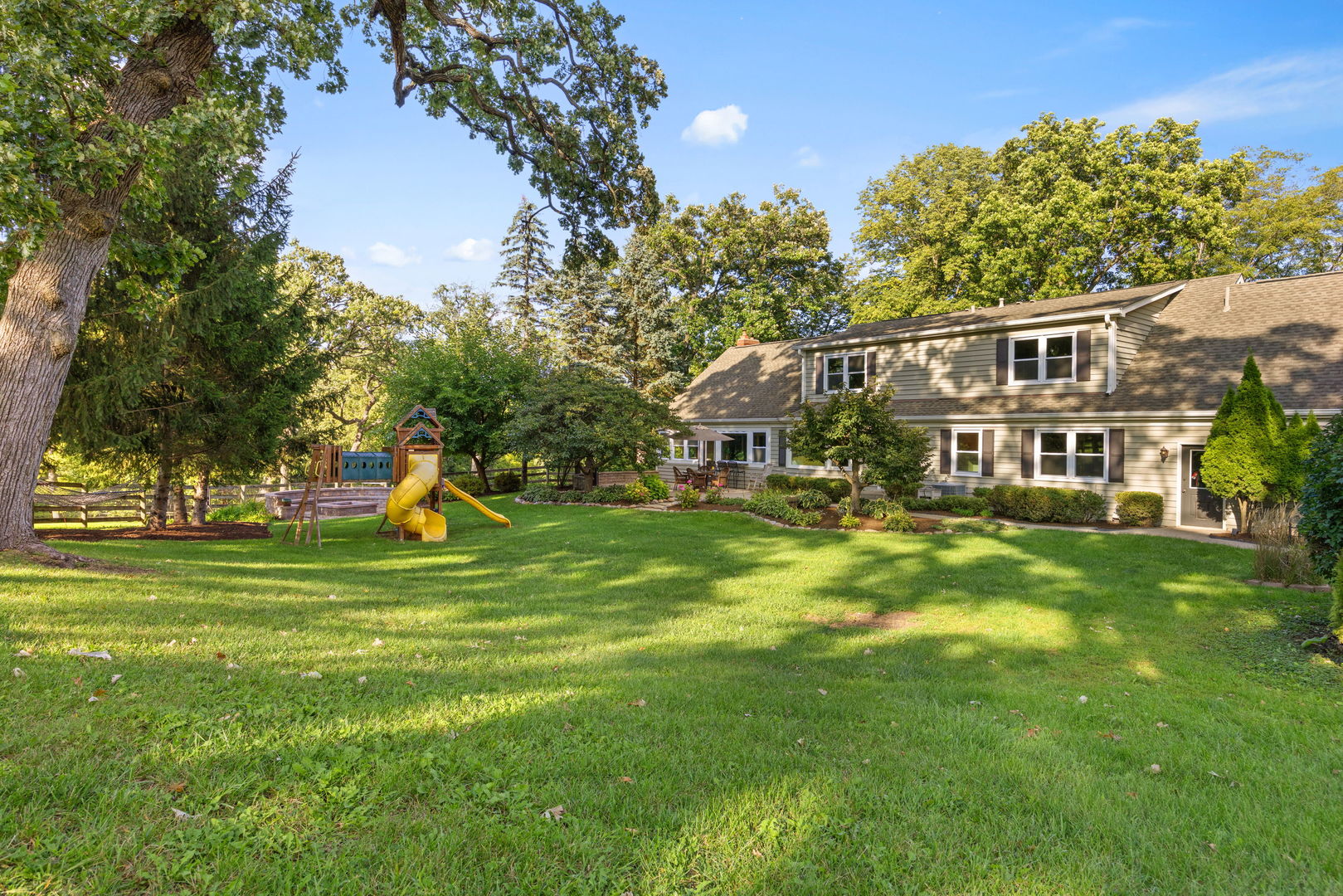 Barrington Hills, Illinois, 60010, United States, 5 Bedrooms Bedrooms, ,5 BathroomsBathrooms,Residential,For Sale,1938528