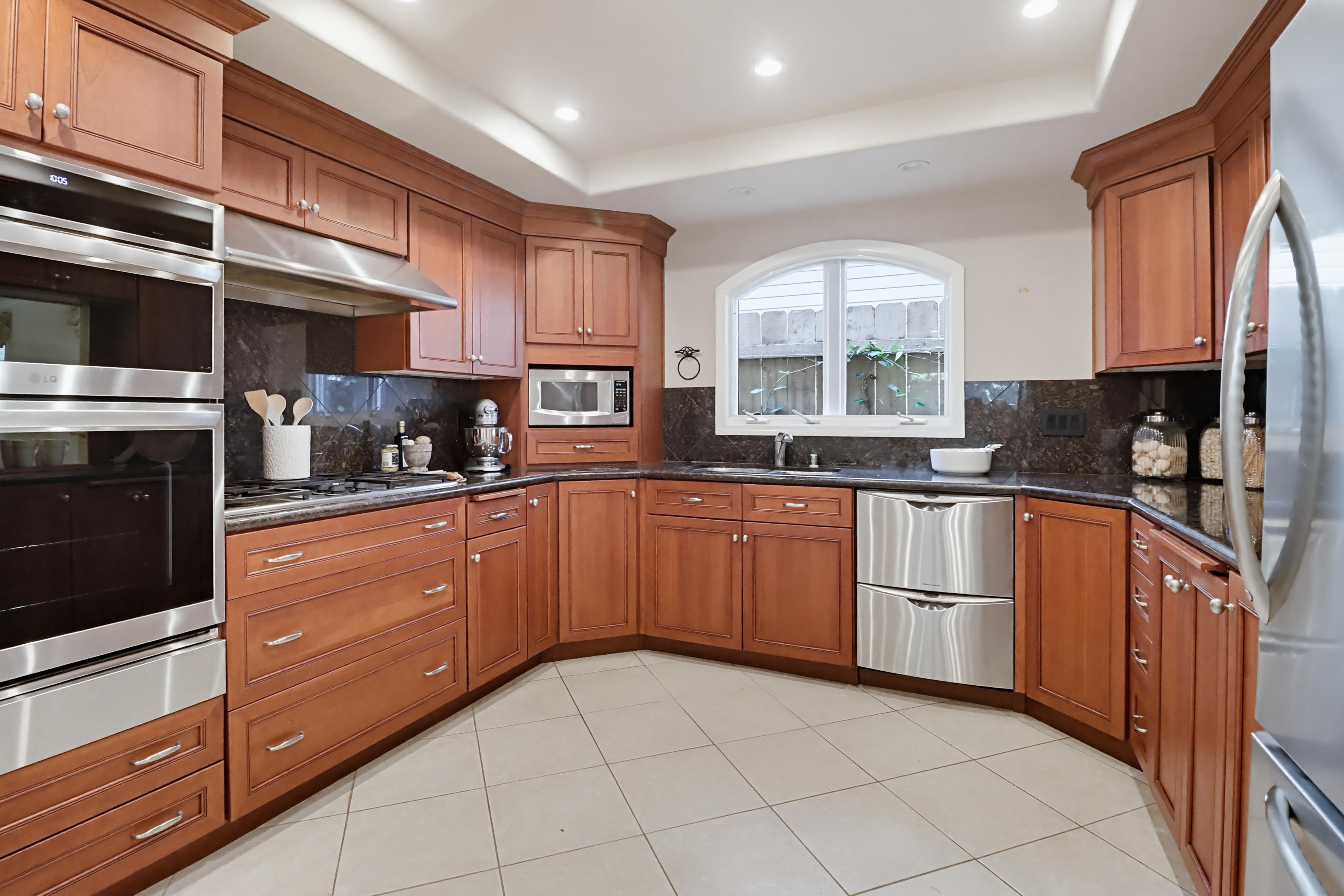  313 I Avenue, Coronado, CA 92118 - 物件實景