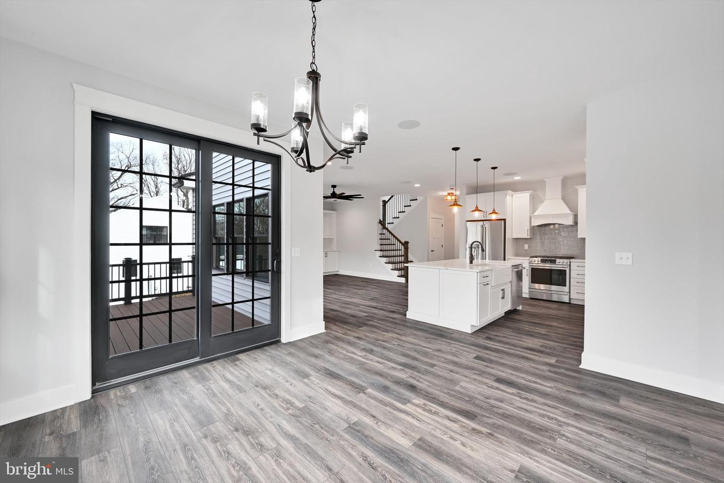 NEW CUMBERLAND, Pennsylvania, 17070, United States, 4 Bedrooms Bedrooms, ,4 BathroomsBathrooms,Residential,For Sale,2005411