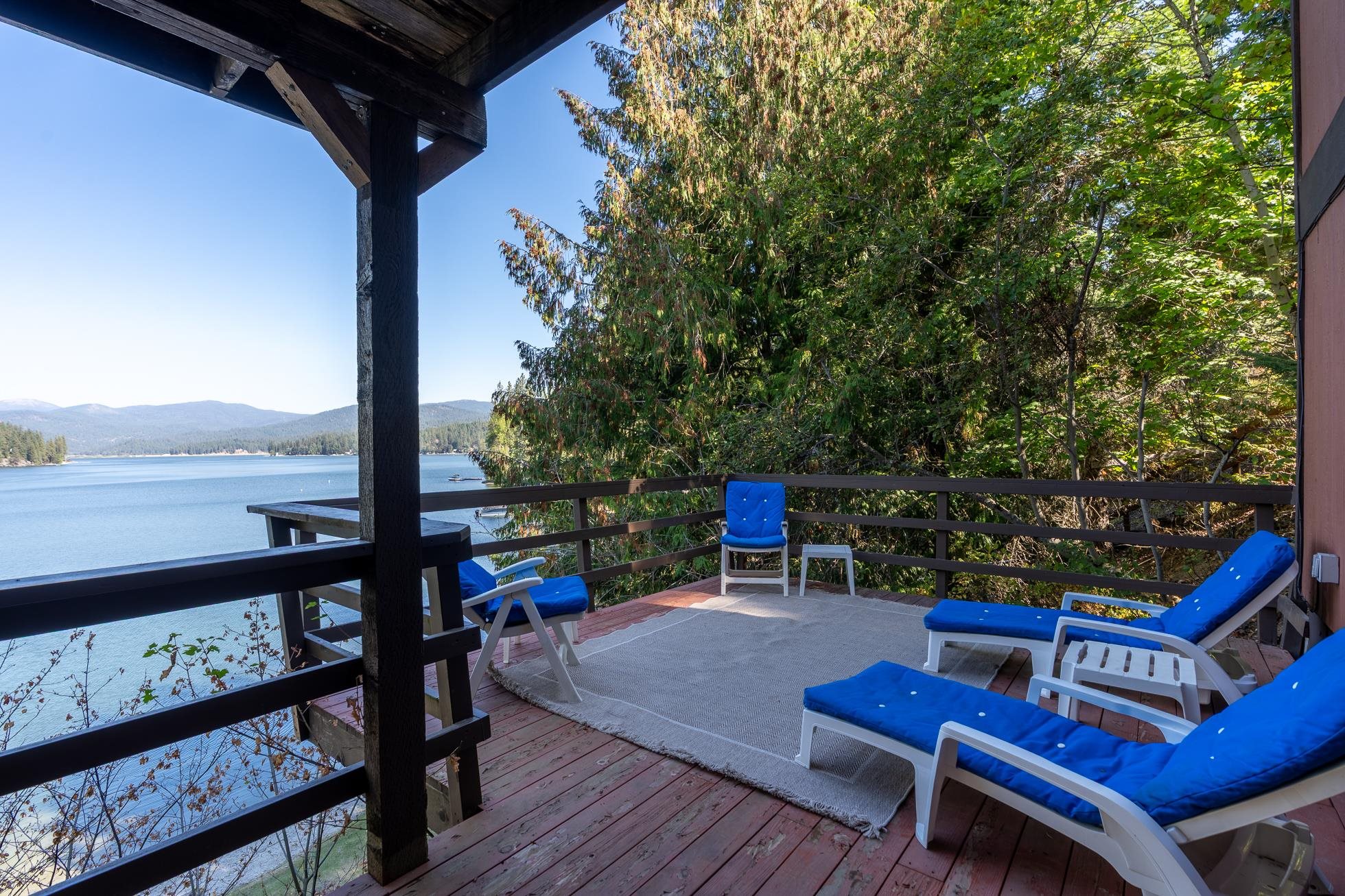 Newman Lake, Washington, 99025, United States, 3 Bedrooms Bedrooms, ,1 BathroomBathrooms,Residential,For Sale,1979183