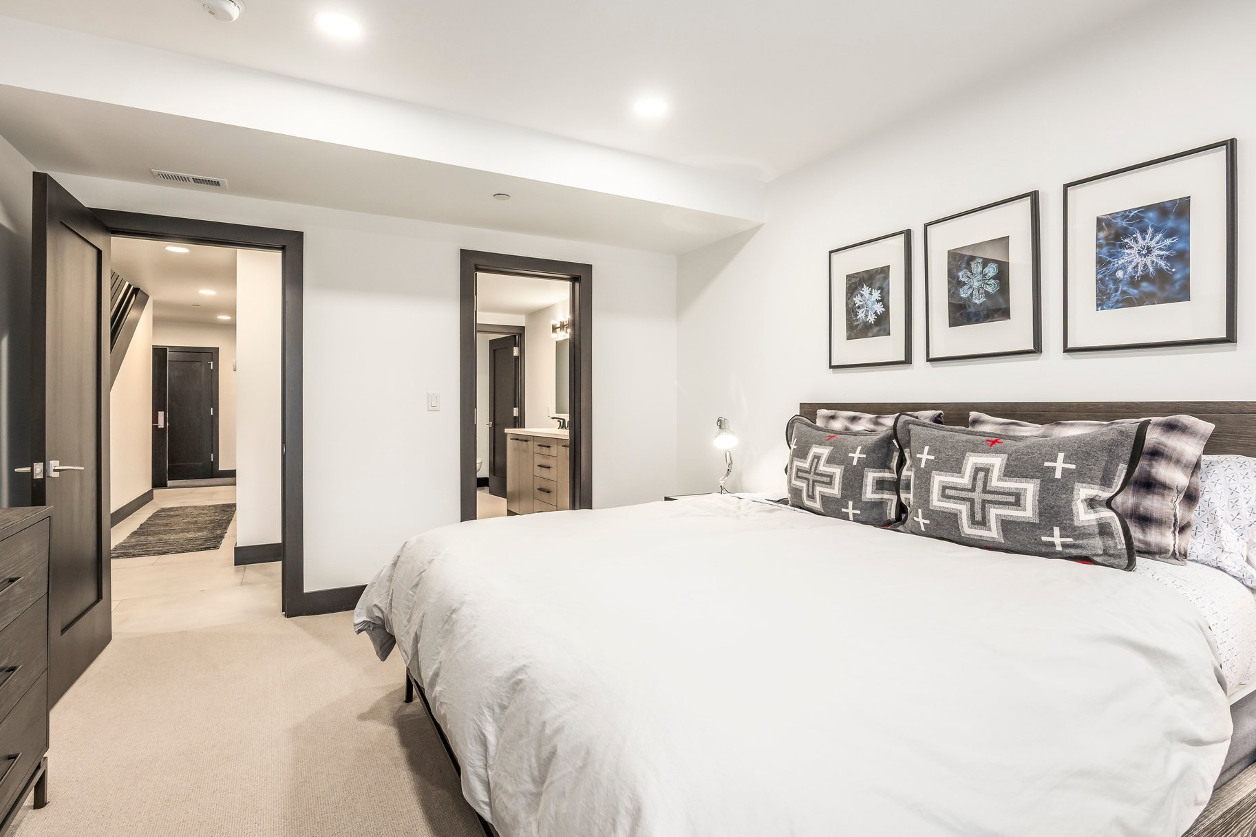  Luxury 5-Bedroom Old Town Home steps from Quit ’N Time Run - 物件實景