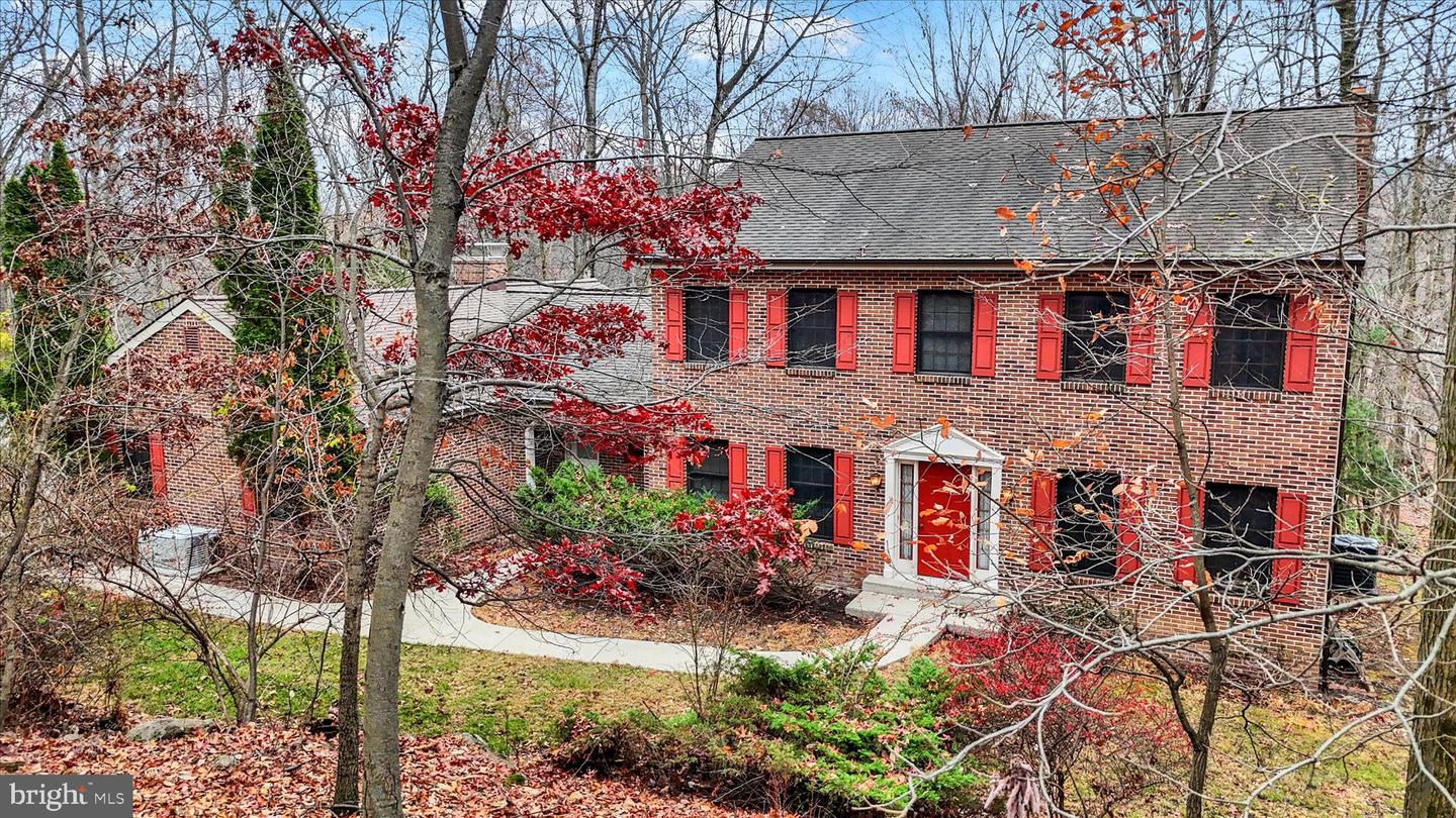 Lebanon, Pennsylvania, 17042, United States, 4 Bedrooms Bedrooms, ,3 BathroomsBathrooms,Residential,For Sale,1998150