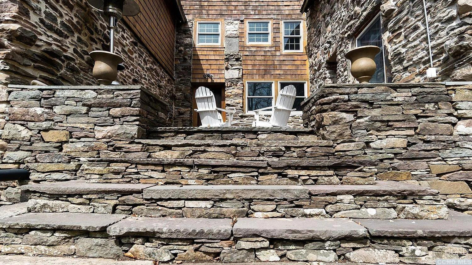 Tannersville, New York, 12485, United States, 6 Bedrooms Bedrooms, ,5 BathroomsBathrooms,Residential,For Sale,1947119