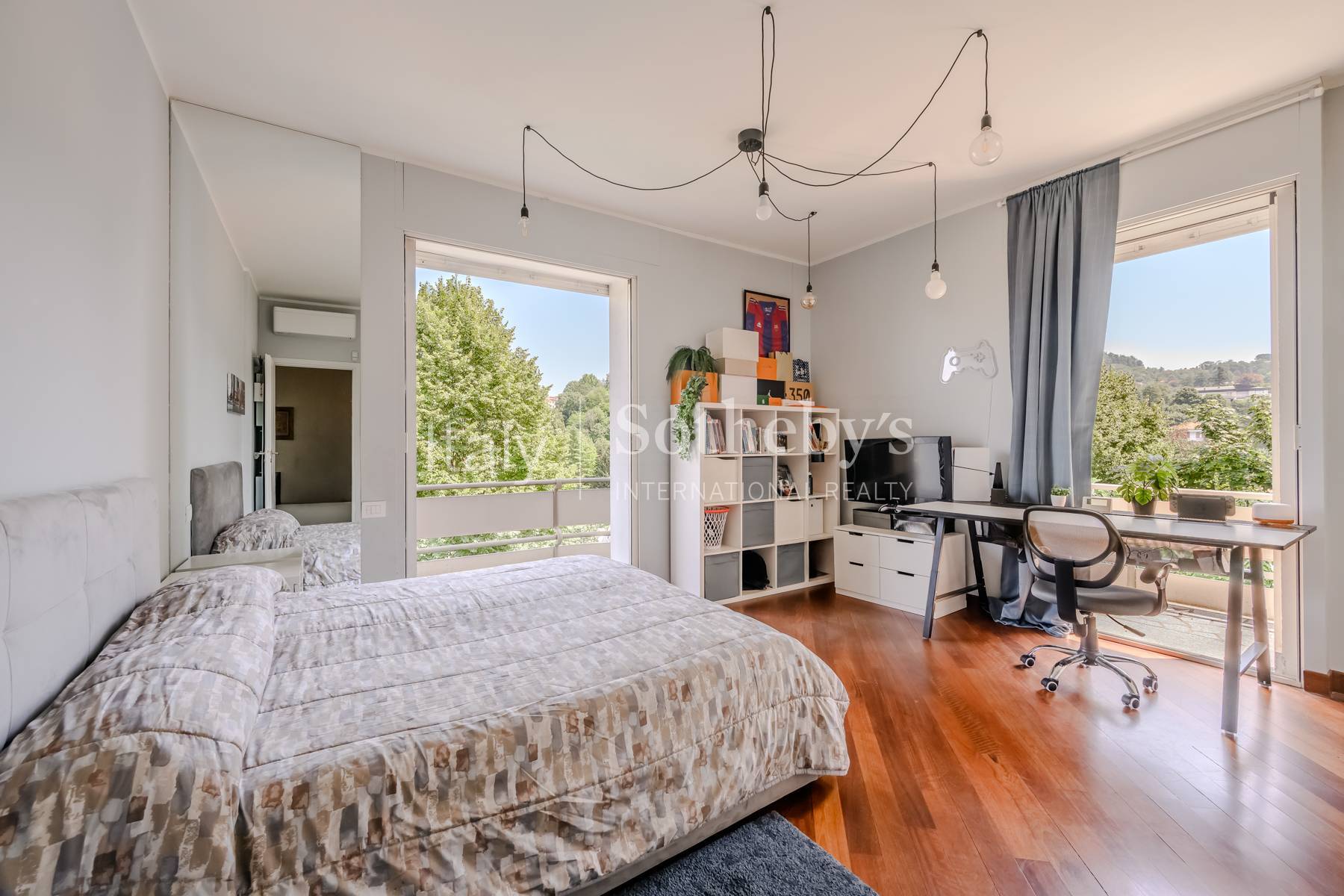  Exclusive Villa with Garden on Turin