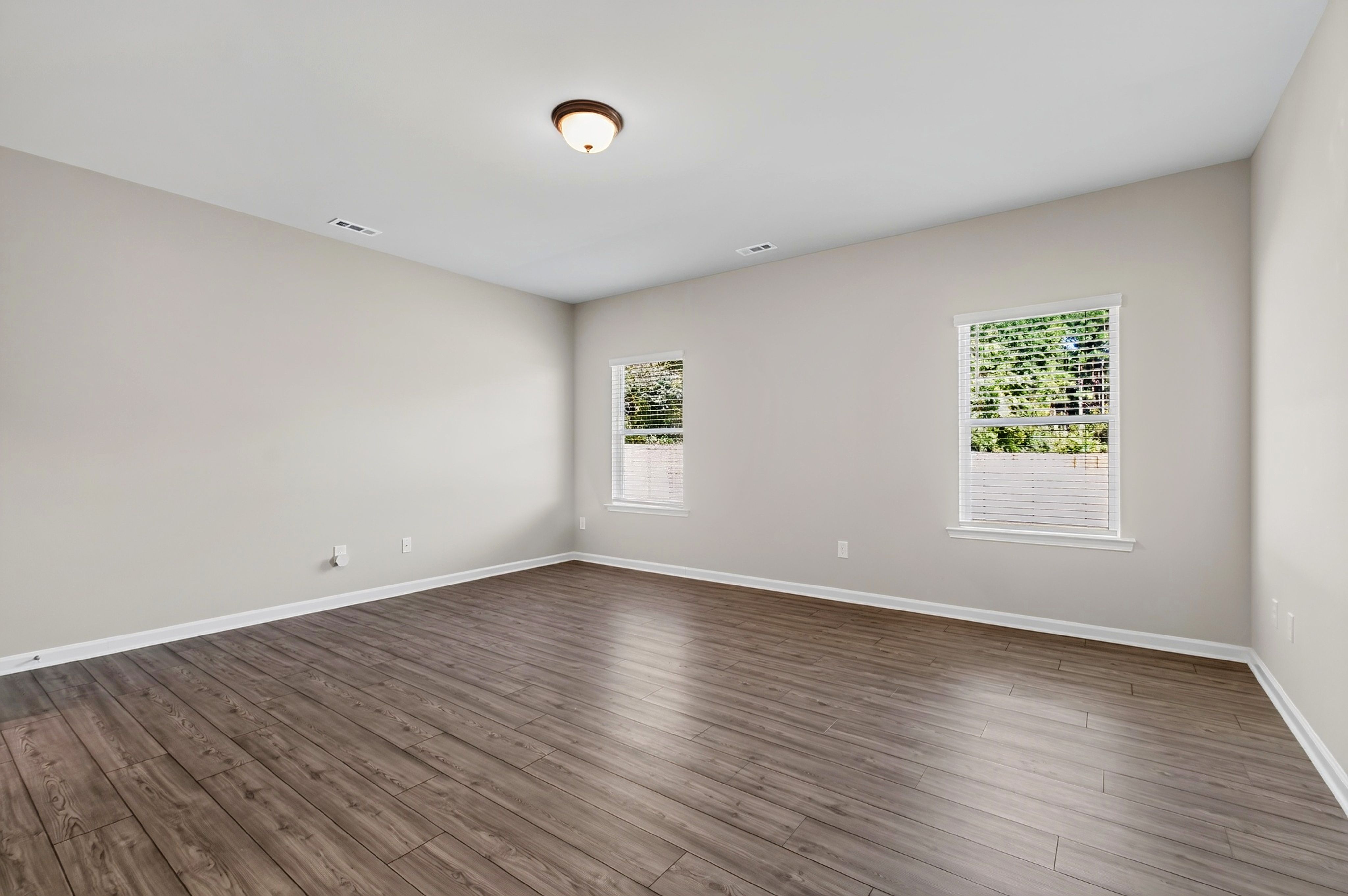  220 Citizens Court, Four Oaks, NC 27524 - 物件實景