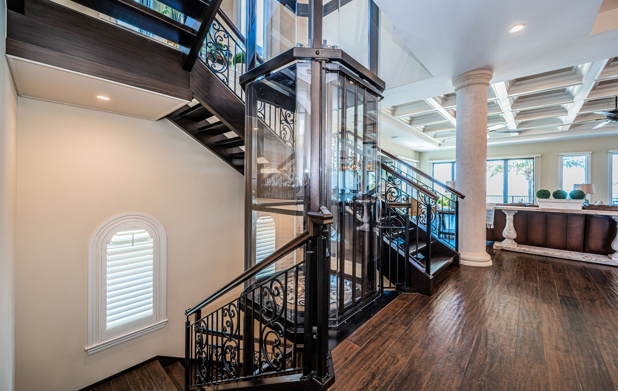 Redington Shores, Florida, 33708, United States, 5 Bedrooms Bedrooms, ,6 BathroomsBathrooms,Residential,For Sale,1921894